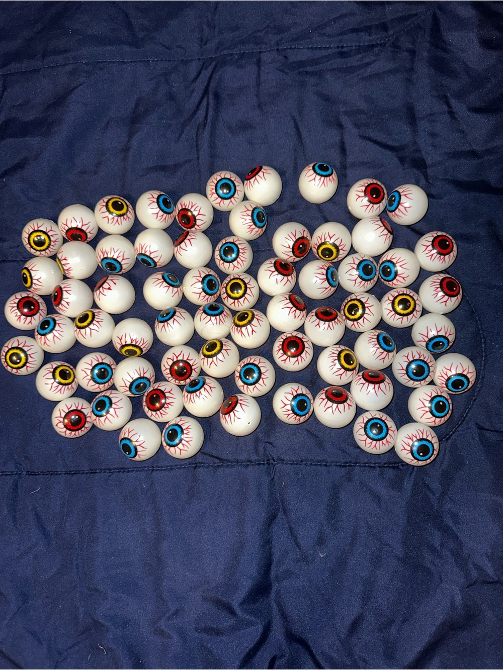 Lot of 68 Vintage Plastic Eyeball Ping Pong Balls – Halloween Props / Party Deco